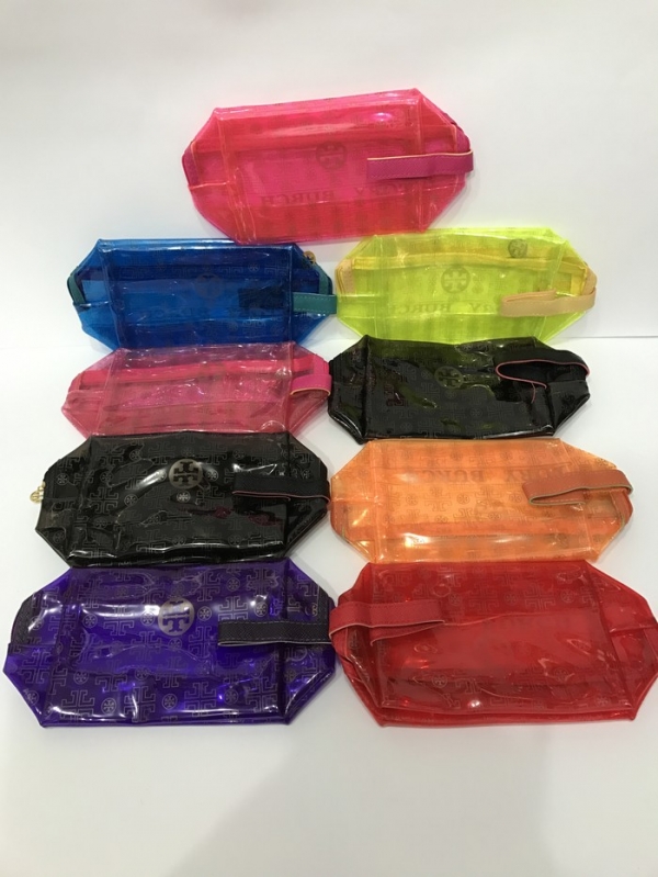 Косметичка женская 18,5х12,5x8см, поливинил, молния, модель 677